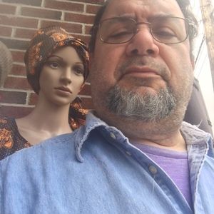 Meet your Posher, Neil